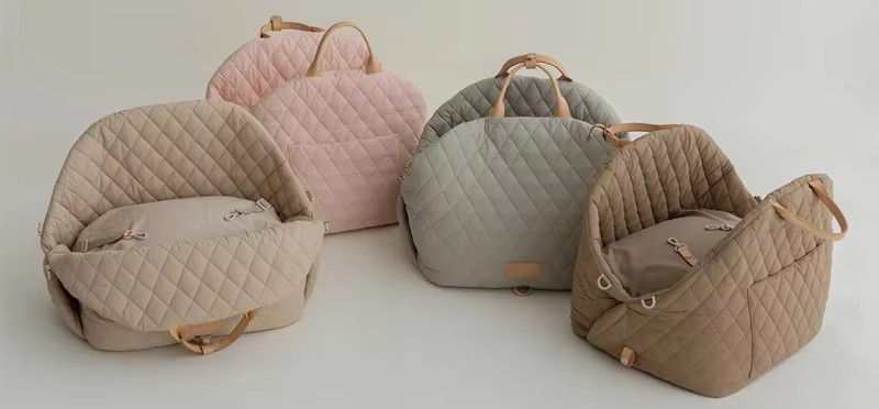 Quilted Waterproof Deluxe Pet Carrier