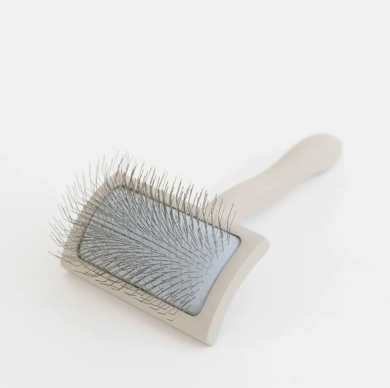Everyday Slicker Brush